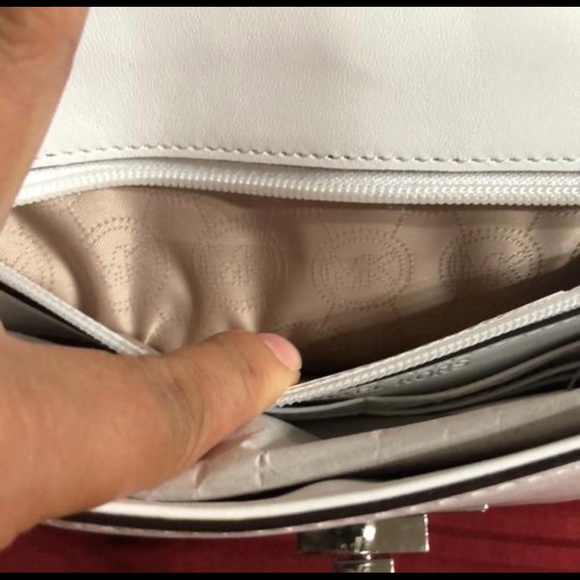 MICHAEL KORS NATALIA TILE GENUINE LEATHER CLUTCH - Picture 7 of 13